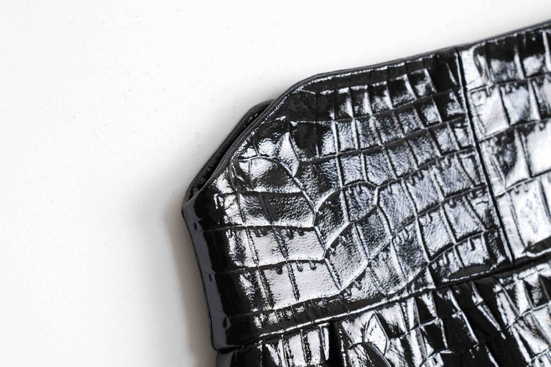 Patent Croco Glam – Glänzendes Schwarz Echtleder