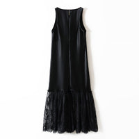 Noir Élégance – Echter Satin mit französischer Spitze