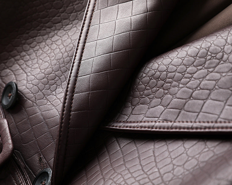 Jacke und Rock im Kroko-Design (Bordeaux)