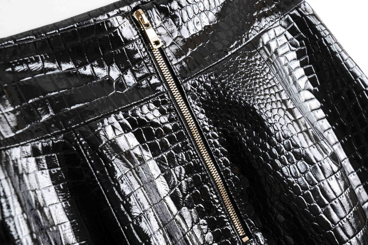 Patent Croco Glam – Glänzendes Schwarz Echtleder