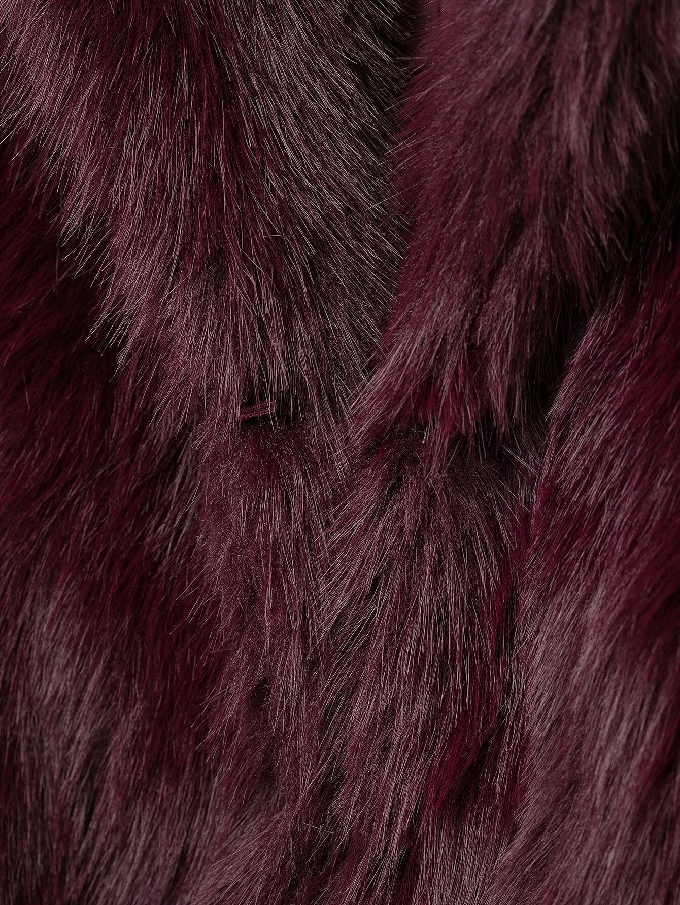 Lea - Faux Fur Mantel