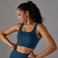 IT Sofia Top – Zeitlose Eleganz