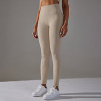 CH Alpen-Leggings – Eleganz und Präzision