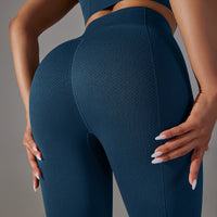 CH Alpen-Leggings – Eleganz und Präzision