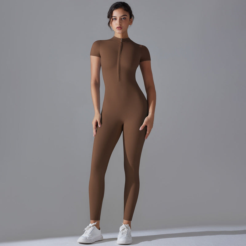 CN Shanghai Jumpsuit – Dynamik und Eleganz