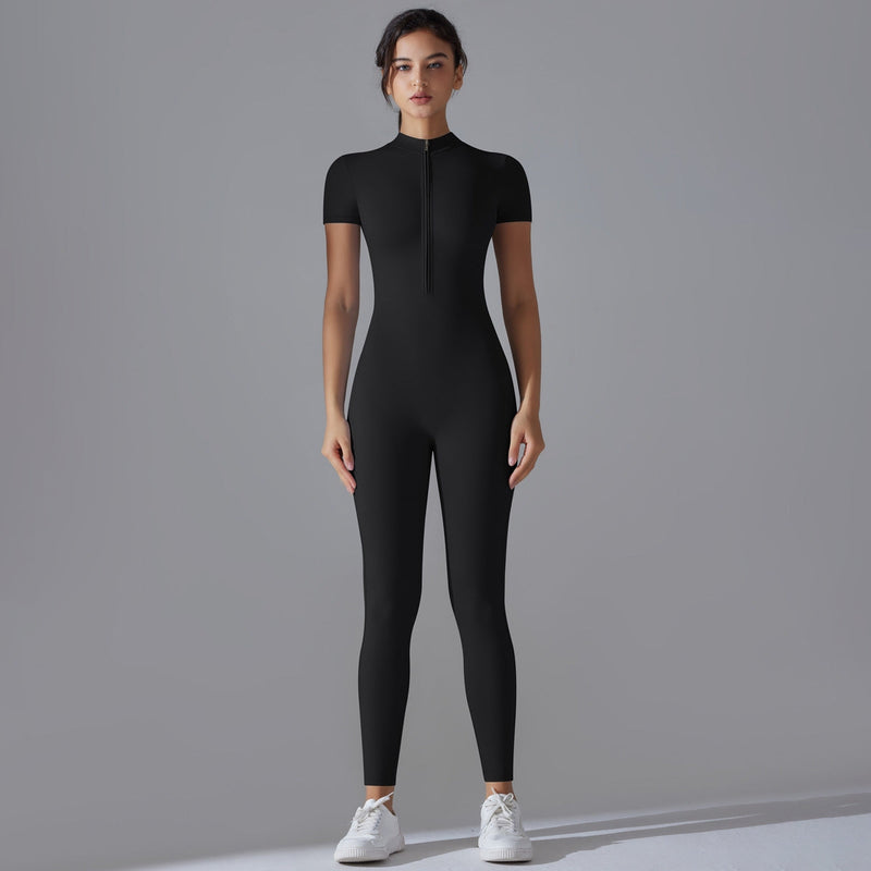 CN Shanghai Jumpsuit – Dynamik und Eleganz
