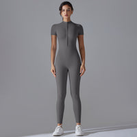CN Shanghai Jumpsuit – Dynamik und Eleganz