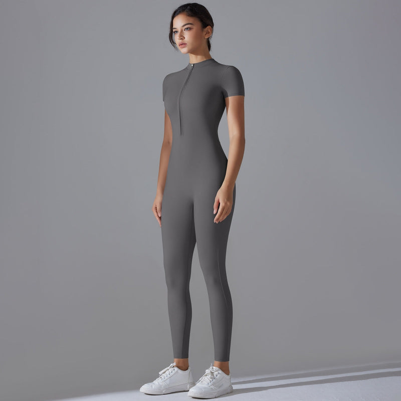 CN Shanghai Jumpsuit – Dynamik und Eleganz