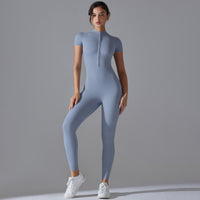 CN Shanghai Jumpsuit – Dynamik und Eleganz