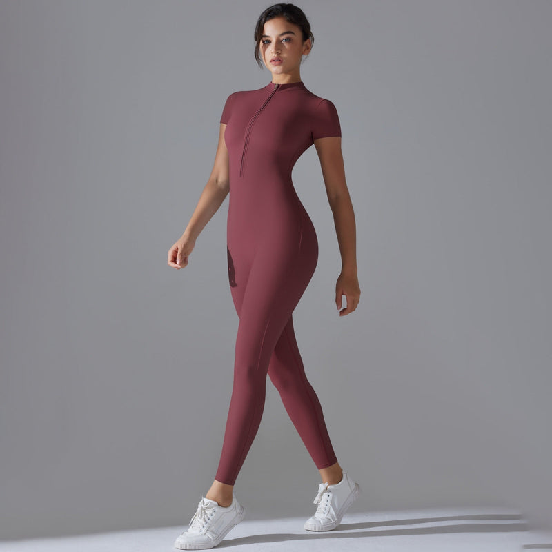 CN Shanghai Jumpsuit – Dynamik und Eleganz