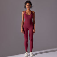 EG Cleopatra Jumpsuit – Eleganz und Formgebung