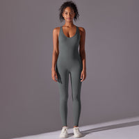 EG Cleopatra Jumpsuit – Eleganz und Formgebung