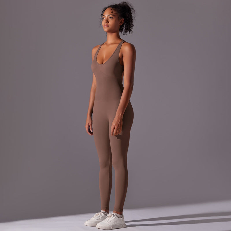 EG Cleopatra Jumpsuit – Eleganz und Formgebung