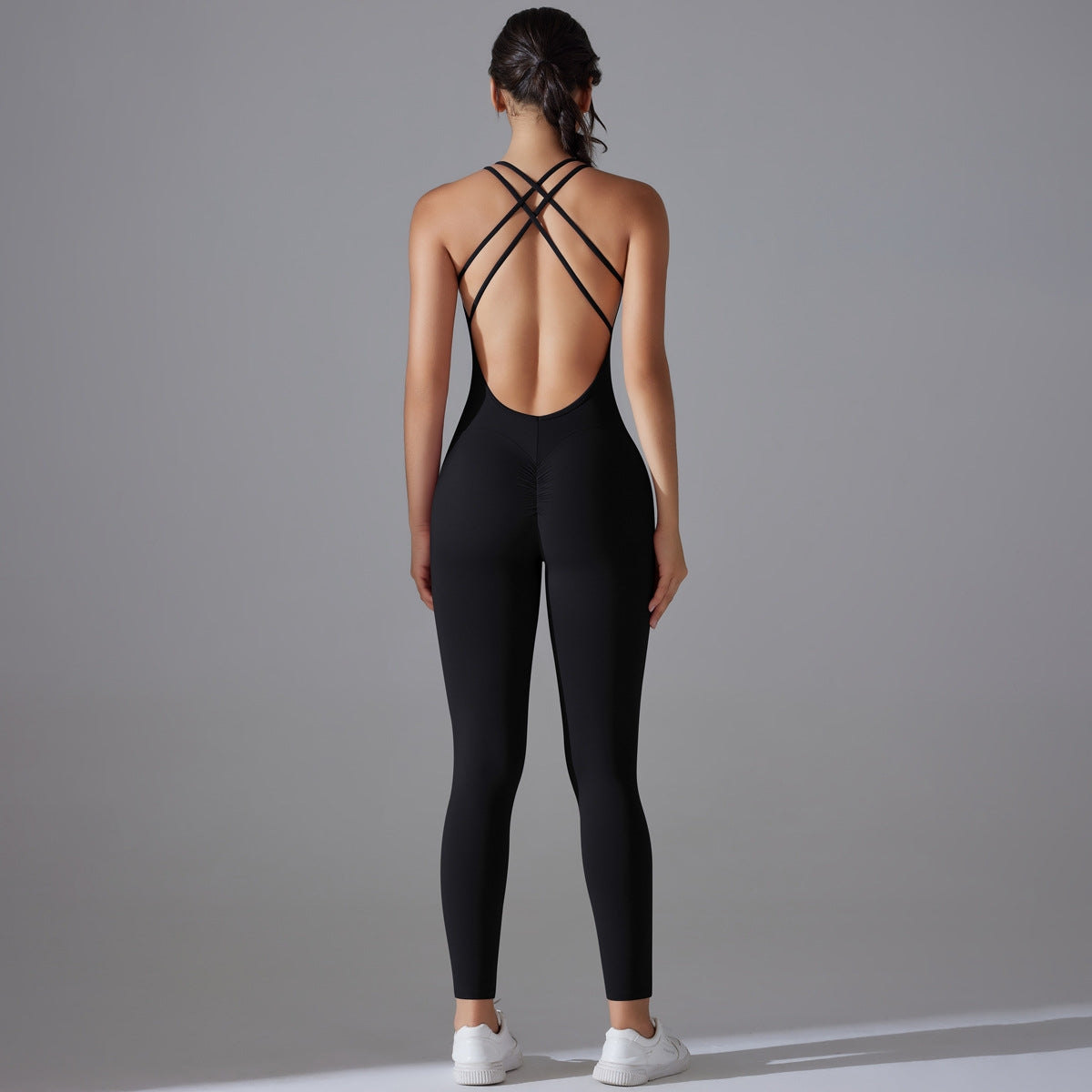 AU Sydney Jumpsuit – Eleganz und Freiheit