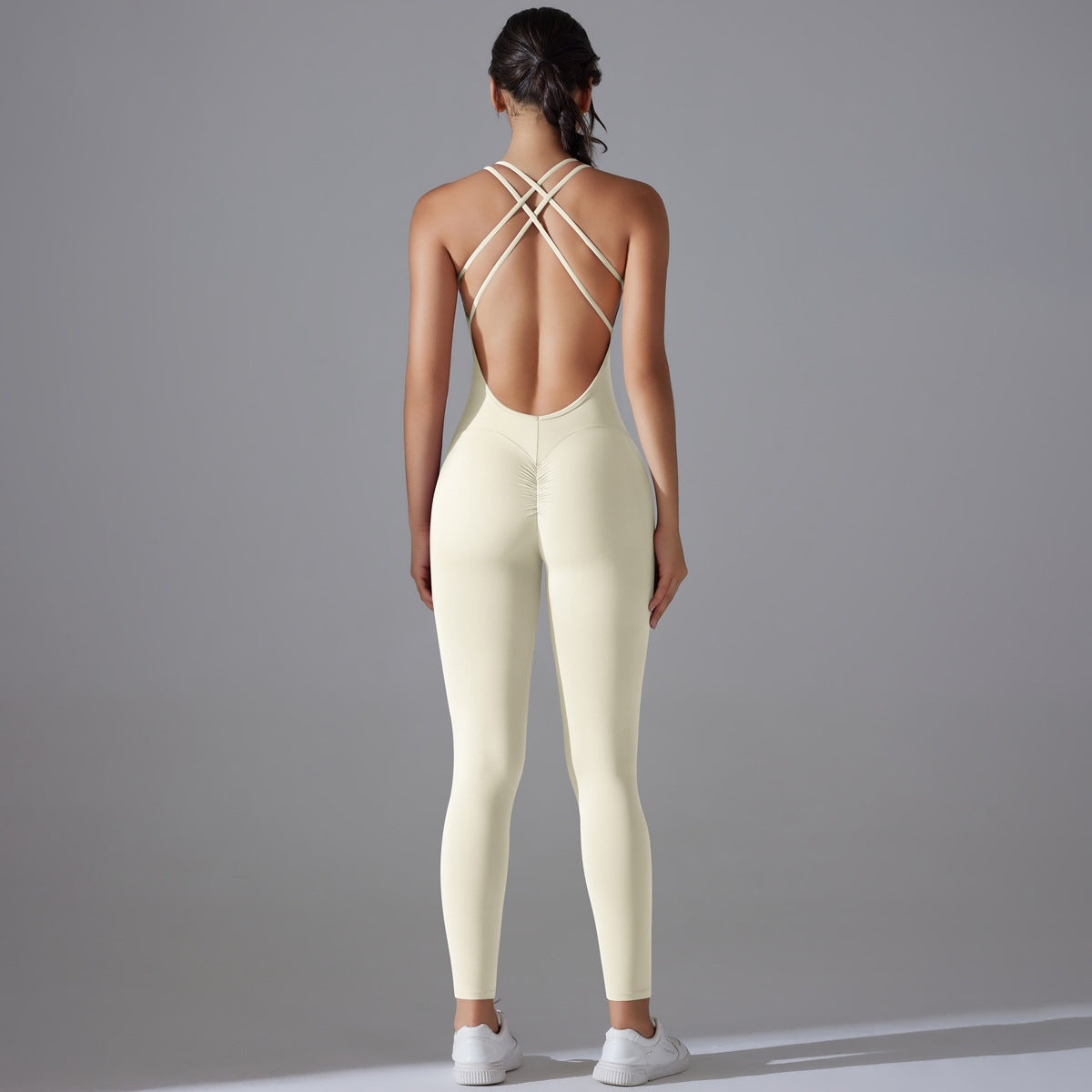 AU Sydney Jumpsuit – Eleganz und Freiheit