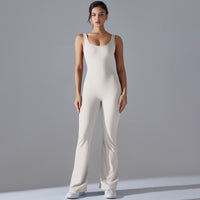 HU Budapest Jumpsuit – Eleganz in Bewegung