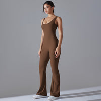 HU Budapest Jumpsuit – Eleganz in Bewegung