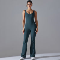 HU Budapest Jumpsuit – Eleganz in Bewegung