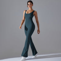 HU Budapest Jumpsuit – Eleganz in Bewegung
