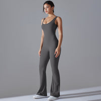 HU Budapest Jumpsuit – Eleganz in Bewegung