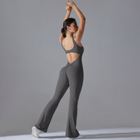 HU Budapest Jumpsuit – Eleganz in Bewegung
