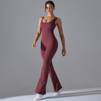 HU Budapest Jumpsuit – Eleganz in Bewegung